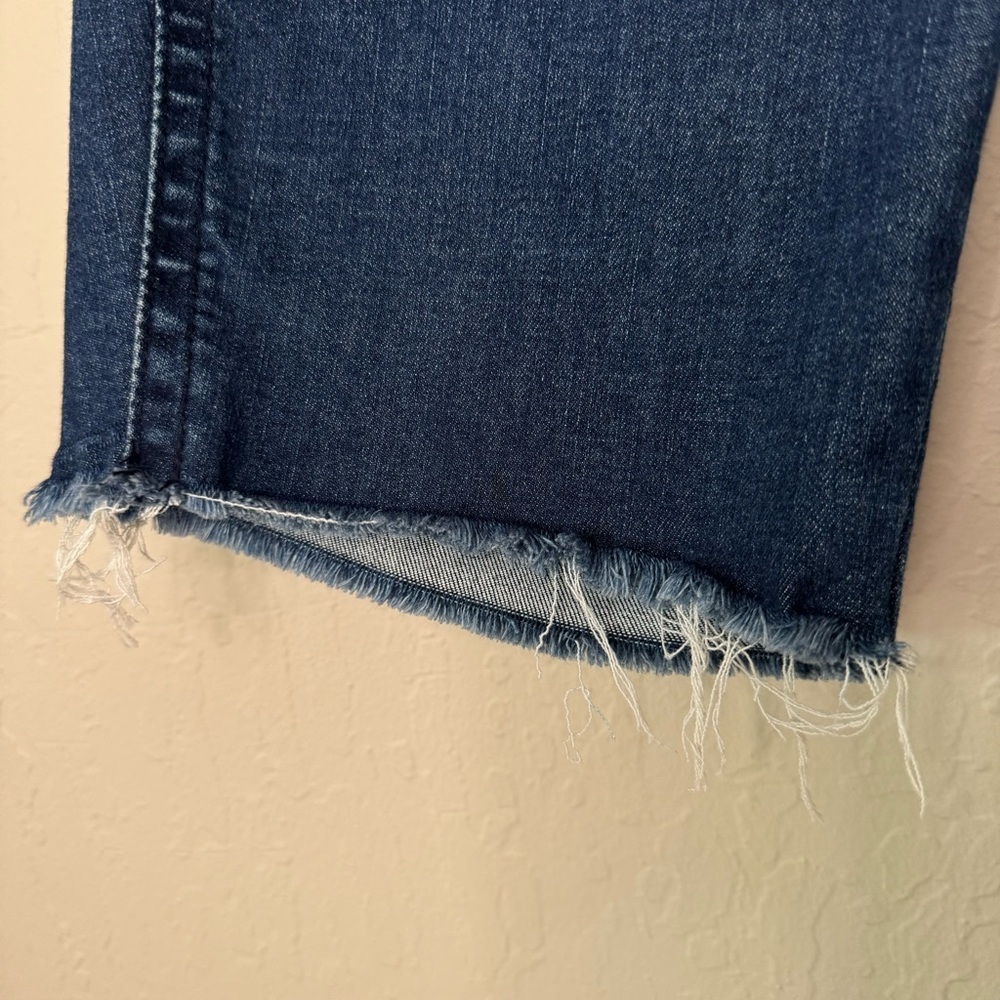 FREE PEOPLE “So Chic” High Rise Denim Biker Shorts Raw Hem Stretch - Picture 6 of 11